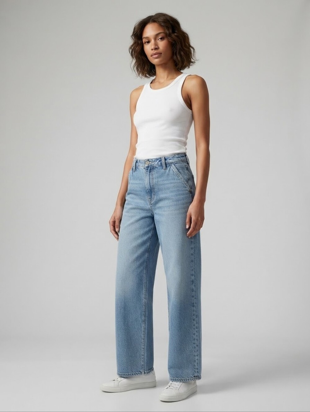 Universal Thread High-Rise Relaxed Straight Light Wash Denim Jeans 27 29x30